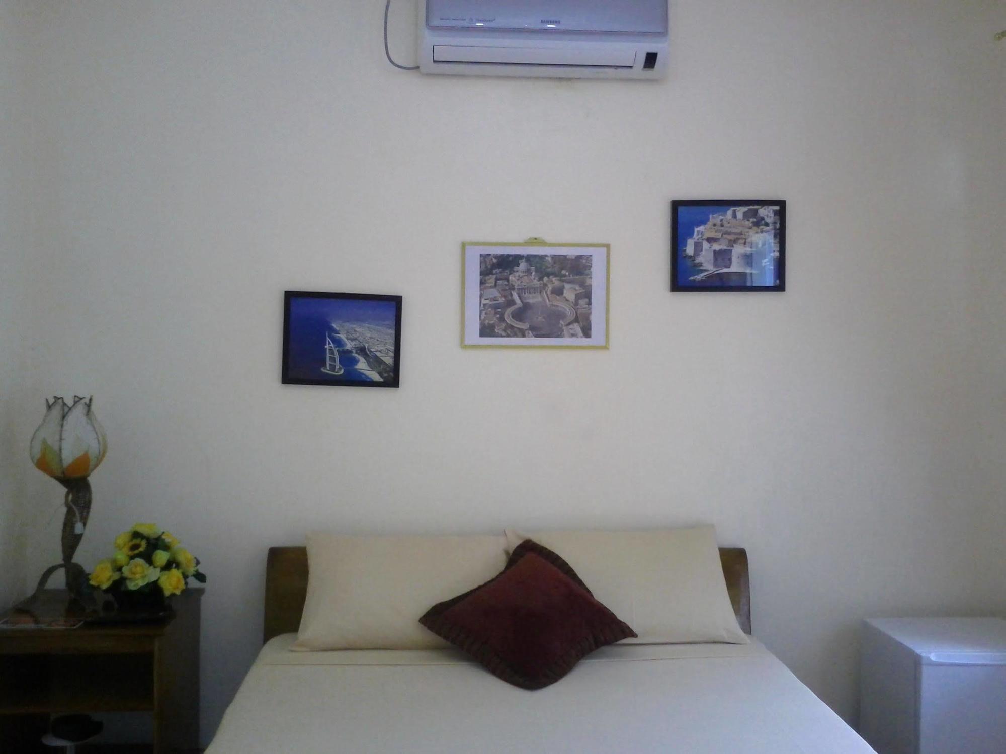 Готель Jannah Glycel Beach House Ґімарас Екстер'єр фото